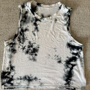 Lululemon Train to Be Tank Shibori